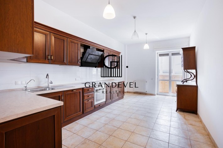 Оренда / Квартира / Тургенівська, Київ - фото 1