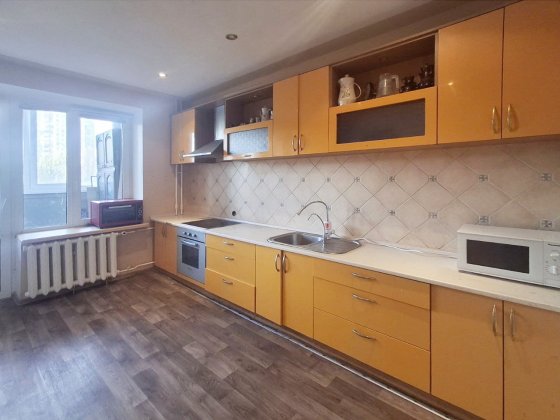 Продаж 2 - кімн. квартири, Новобіличі, вул. О. Булаховського 5-Б, Святошинський район, Академмістечк Киев