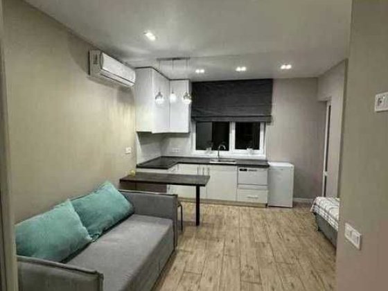 Здається 1-кімнатна квартира, вул. Березова Киев