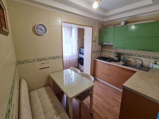 Продаж 2-к квартири вул. Борщагівська 14а Київ