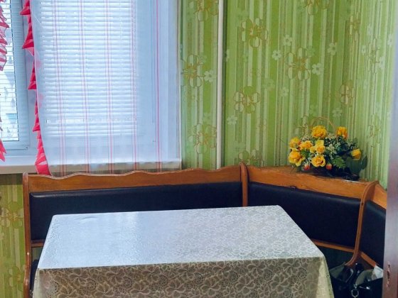 Однокімнатна квартира на довгий термін Чернигов