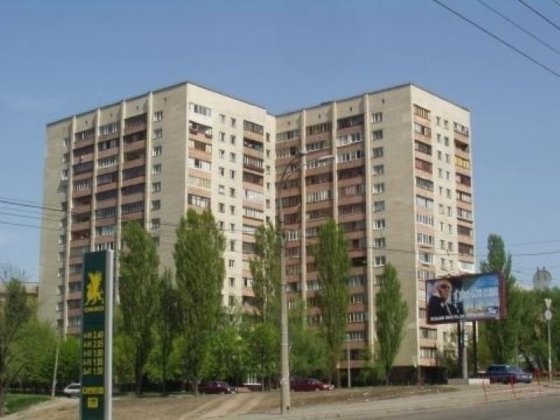 Продаж 3-к квартири Чоколівський бульв. 40 Київ