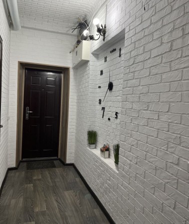 Сдам Студию на Пр Героев Сталинграда Богдана Хмельницкого - фото 1