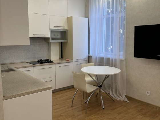 Оренда квартири Парк Шевченко 2 кімнати з видом на Собор Дніпро