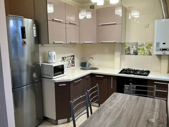 Сдам 1 ком.кв. Сичеславская Набережная 16. Дніпро