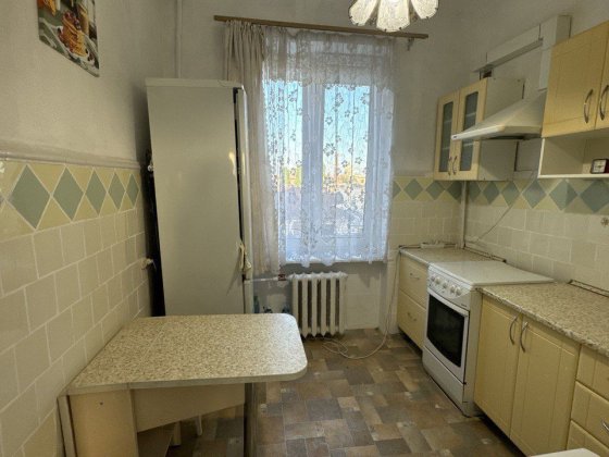 10 тыс. 3-шка Центр Можно с животными Вокзал Озерка