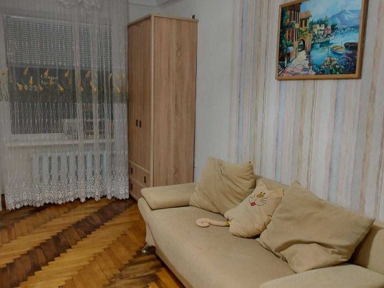 Сдам 3-х квартиру на Бабурке,в районе ост."школа"