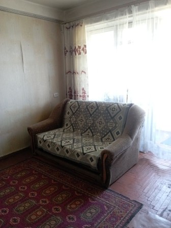 Сдам 2-х комнатную квартиру на 5 эт. 5-ти эт. дома Космос. - фото 1