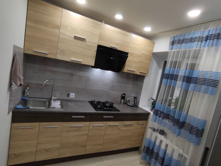 1-кімнатна квартира вул. Олександра Говорухи - фото 1