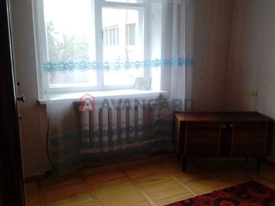 Оренда Сдам  2ком кв. на Тополі-1 середній поверх Дніпро