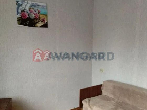 Сдам 2к кв.5 этаж.Варус.Кирпичный дом Днепр