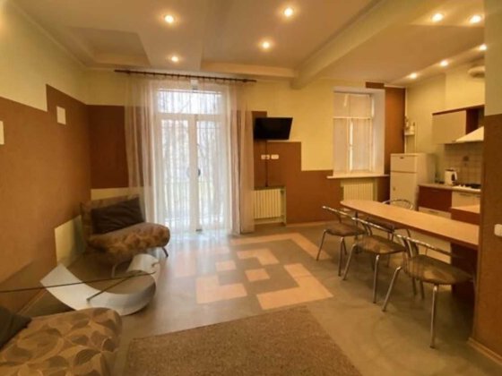 Оренда 3-х кімнатної квартири в Центрі Днепр