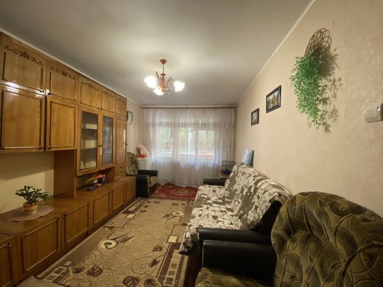 Сдам 2х комн.кв. в р-не Рокоссовского(29 школа).Мебель,техника. Чернигов