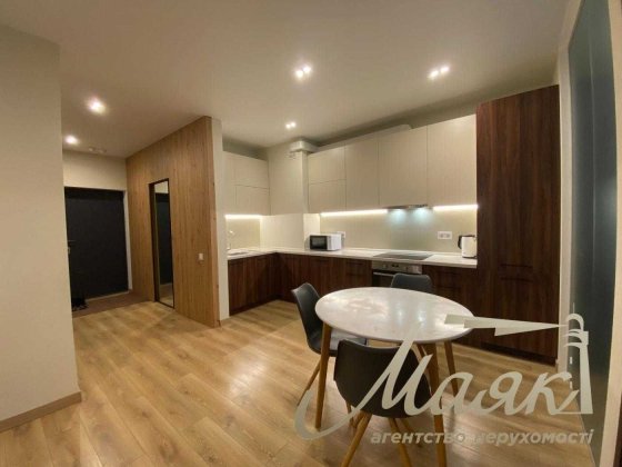 Оренда 2-кімнатної квартири 70м2 ЖК Новопечерська Вежа вул Бойчука 41Б Київ