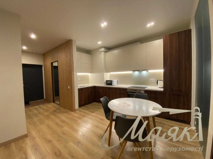 Оренда 2-кімнатної квартири 70м2 ЖК Новопечерська Вежа вул Бойчука 41Б - фото 1