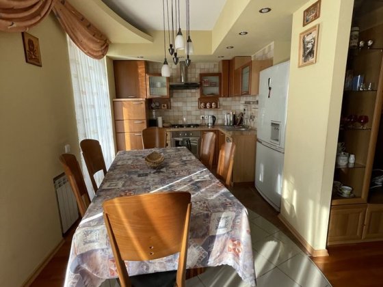 Сдам 3к Ул Сегея Ефремова Нагорный р-н парк Шевченко Дніпро