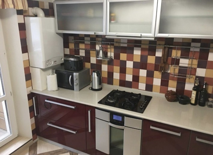 Аренда 3 комнатной квартиры - фото 1