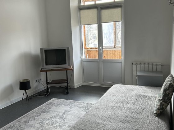 Здається в аренда двокімнатна квартира в центрі міста Чернигов