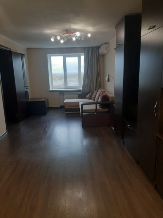 Здам затишну 2-х кімнатну квартиру з євроремонтом, меблями та технікою - фото 1