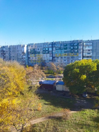 Сдам 2х комнатную квартиру начало 15 мкр (без мебели) - фото 1