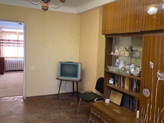 Здається 2 кімнатна квартира Запорожье