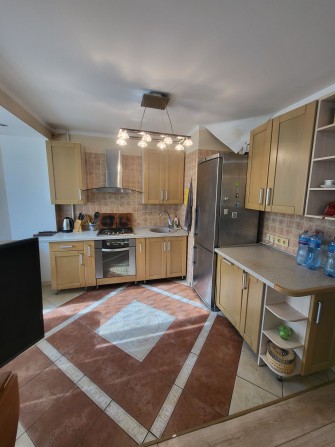 Сдаётся 2х студия с красивым видом ул. Тбилисская - фото 1