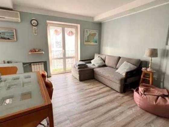 Здається трикімнатна квартира, вул. Ентузіастів, 41/1 Київ