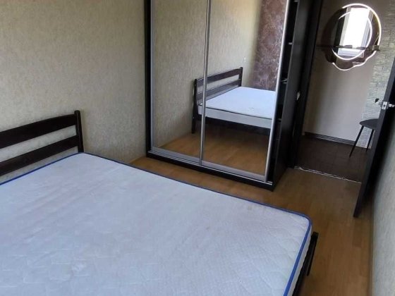 Здам 2-х кімнатну квартиру на вул. Богдана Хмельницького 23 Днепр