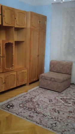 Оренда будинку 3 кімнатного будинку з подвір‘ям по вул Вакарова - фото 1