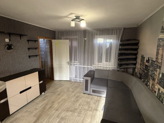 Сдается хороший дом. Ремонт. Не более 3 человек. Славянск.