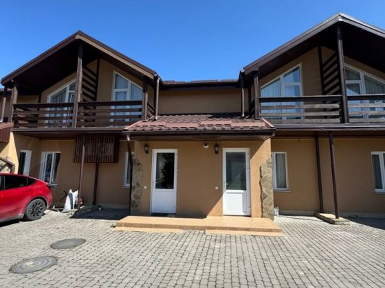 Оренда таунхаусу на Озерній Хмельницкий