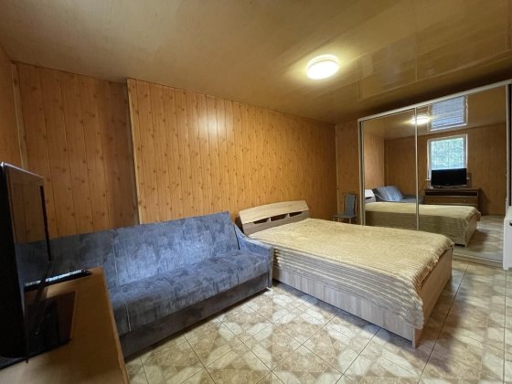 Без % сдаётся 2к дом  для семьи до 4 человек. Кременчук