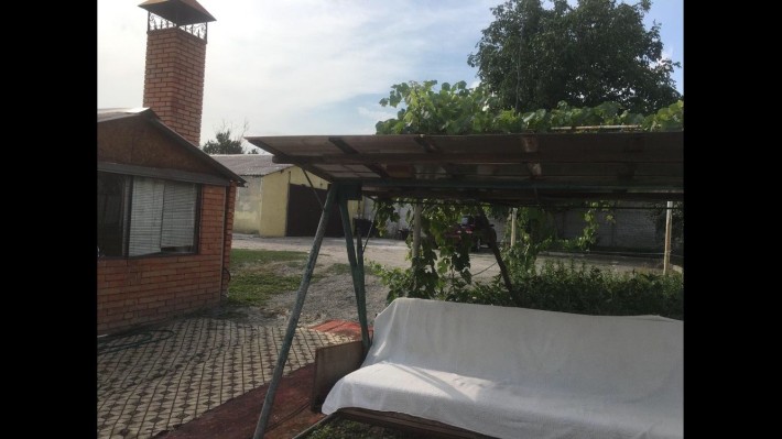 Дом  4 комнаты с бассейном - фото 1