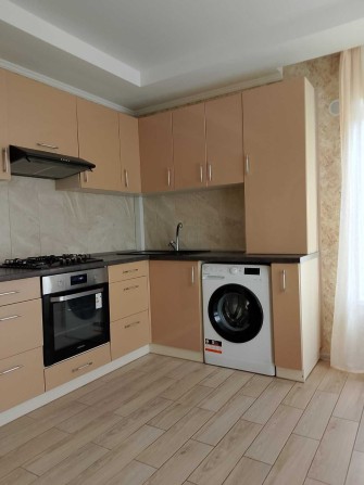 Оренда 2-пов.Будинку в Центральній частині міста !!! - фото 1