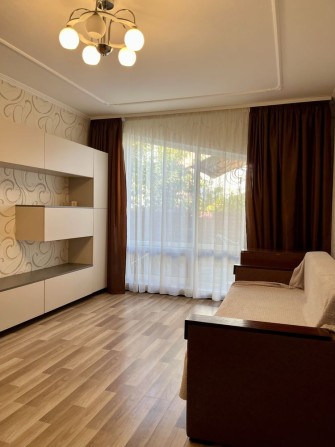 Довгострокова оренда котеджу - фото 1