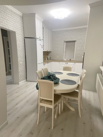 Оренда окремого будинкув місті. Веретинівка - фото 1