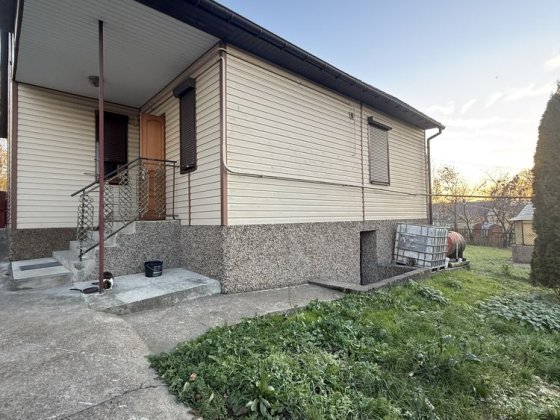 Оренда ОКРЕМОГО 2кімн. БУДИНКУ, АЛЕКСАНДРі (САДГОРА), свій ДВіР, котел Чернівці