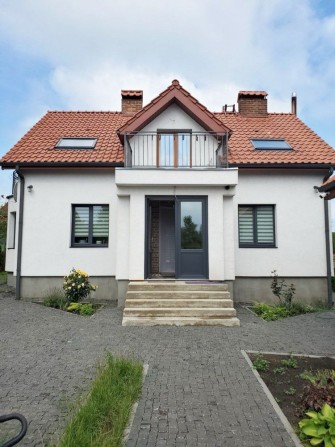 Оренда КЛАСНОГО КОМПАКТНОГО БУДИНКУ, двір, гараж, твердоп.котел, КАМІН - фото 1