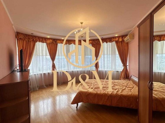 3к, 125 кв.м., 2 хв Мінська З РЕМОНТОМ Київ