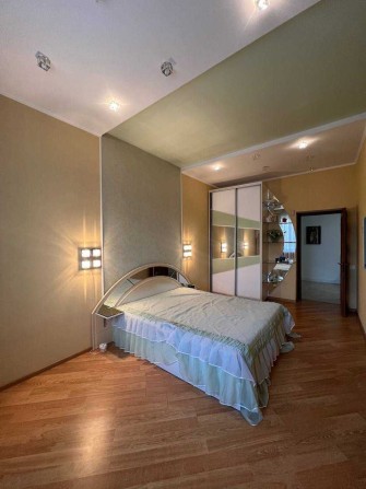 Оренда великої квартири у самому центрі міста - фото 1