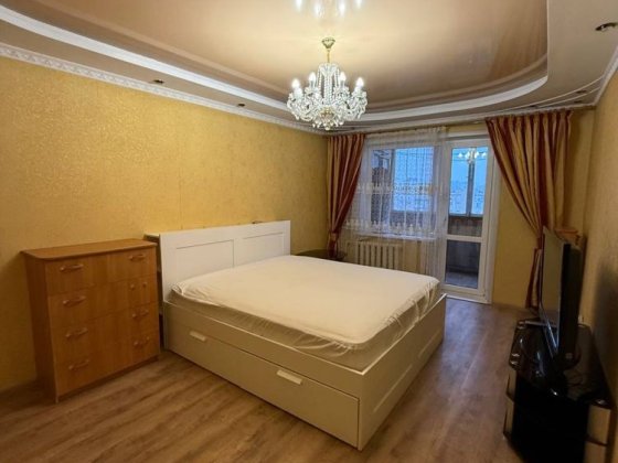 Оренда після ремонту 2-х кімнатна кварт. 54 кв.м. Вул. Харківське шосе Киев