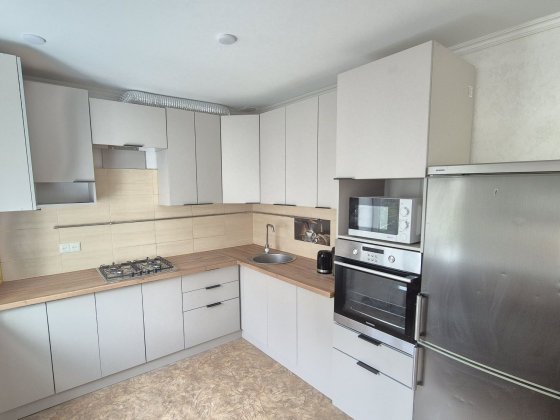 Здаю 2 кім квартиру вул.Пирогова  15000 грн Вінниця