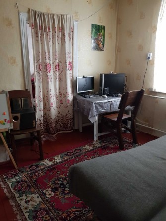 Риэлтор сдаст на длительный срок дом в Шевченковском районе - фото 1