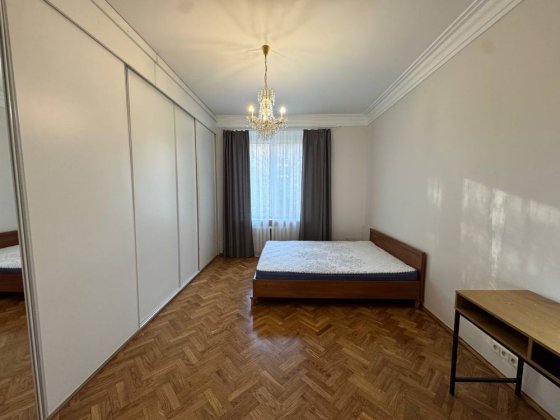 WOW! Чудова 3-кімнатна квартира (77м2)|Харківське Шосе 11|Чернігівська Київ