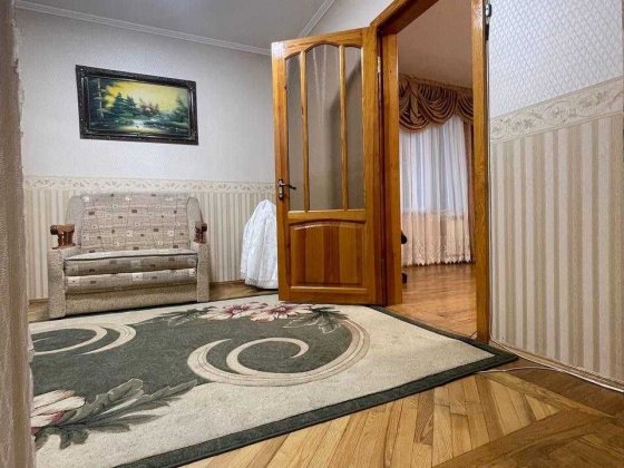 Оренда 4-кімнатна Осокорки, Позняки. Від хазяїна. Київ