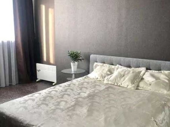 Здається 3-кімнатна квартира на вул. Генерала Воробйова, 13Е Киев