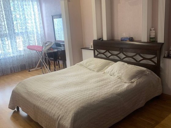 Довгострокова оренда 2к - 80 мкв центр, ЖК "Пори Року" моноліт, бізнес Київ