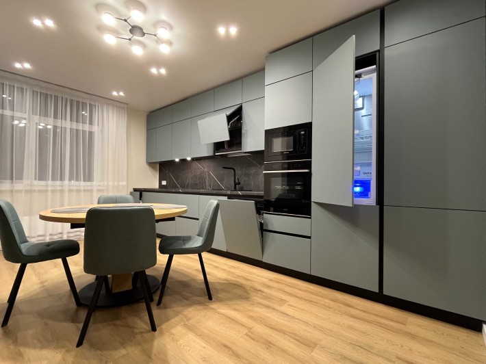 ЖК Варшавський, вул. Ол. Олеся 7, Виноградар, 2 кімна 67кв.м. 5 поверх - фото 1