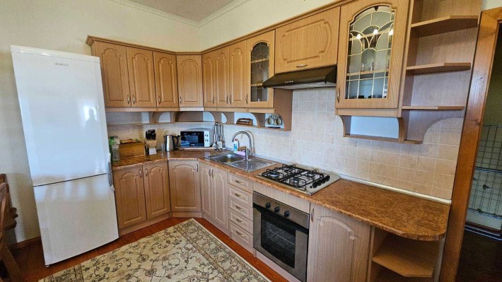 Оренда  затишного будинку для великої сім'ї - фото 1