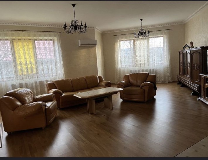 Оренда будинку в м. Ужгород - фото 1